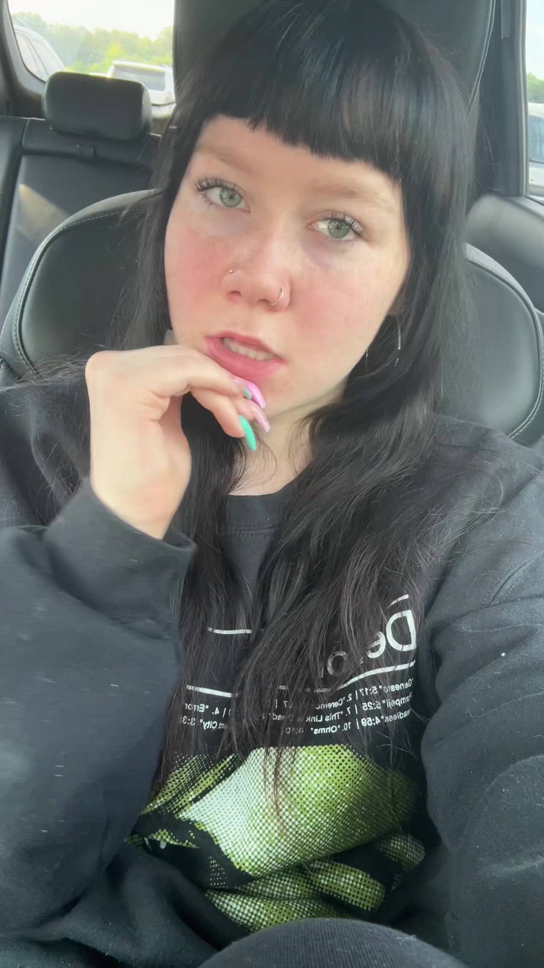 @liivingd3adgrrl