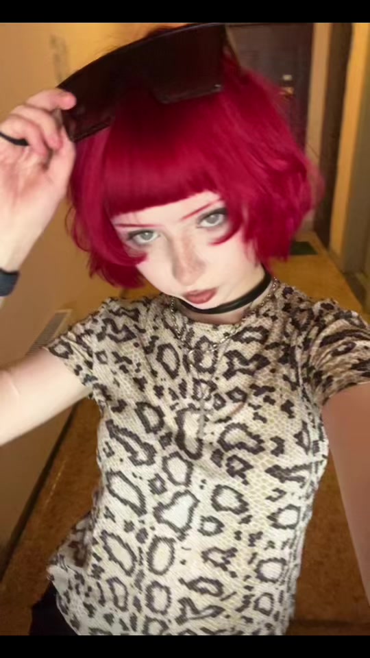 @🕷