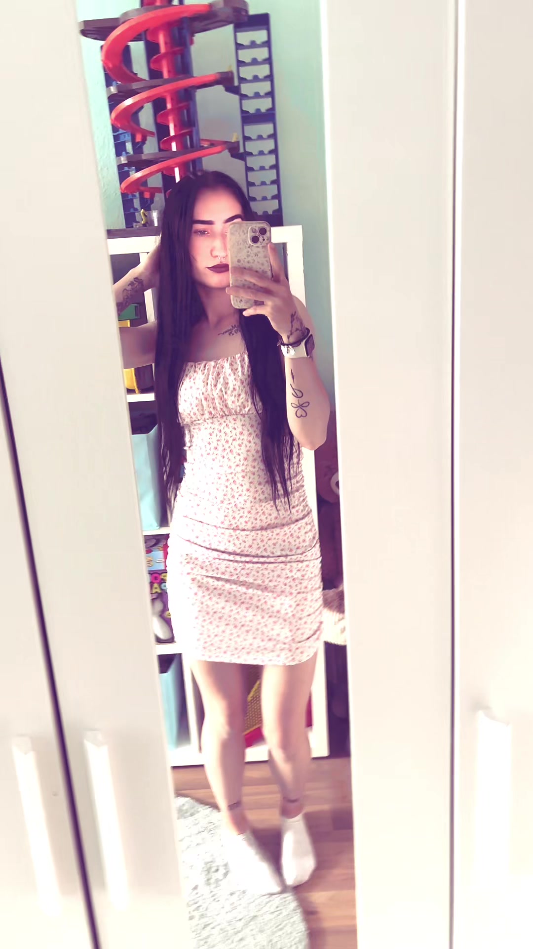 @nessa.shtz
