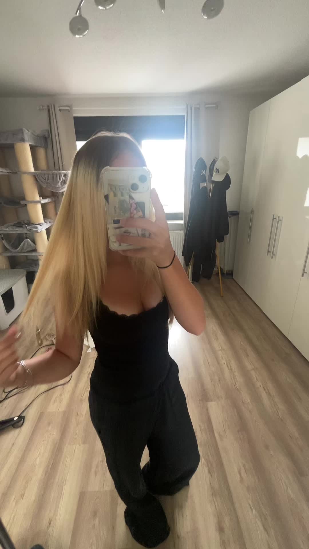 @𝐴𝑚𝑒𝑙𝑖𝑒ꨄ