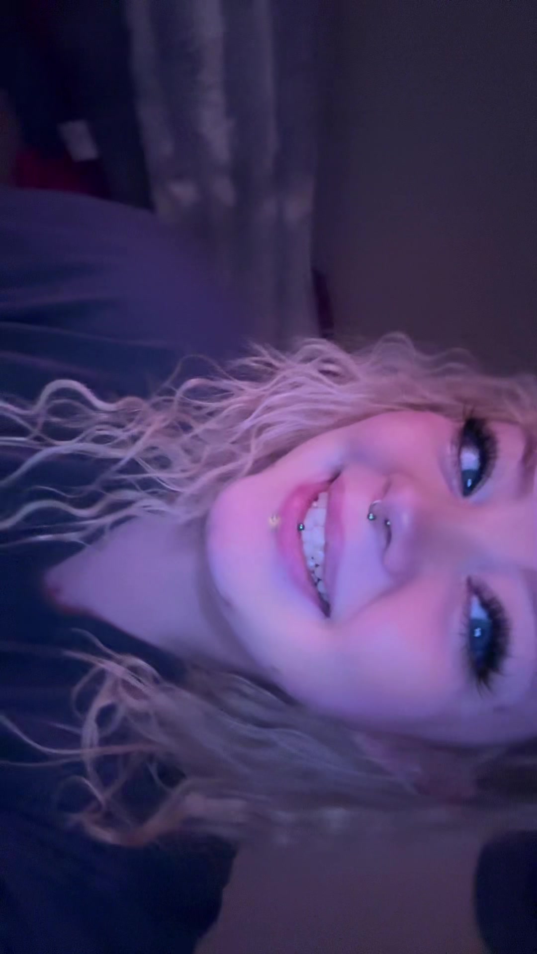 @Angel💀🦋