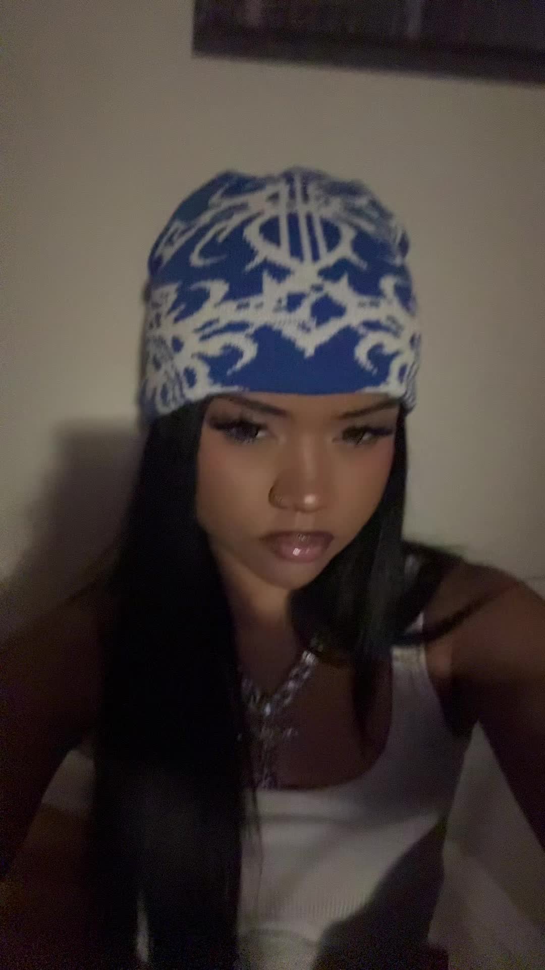 @𝓔𝓵𝔂