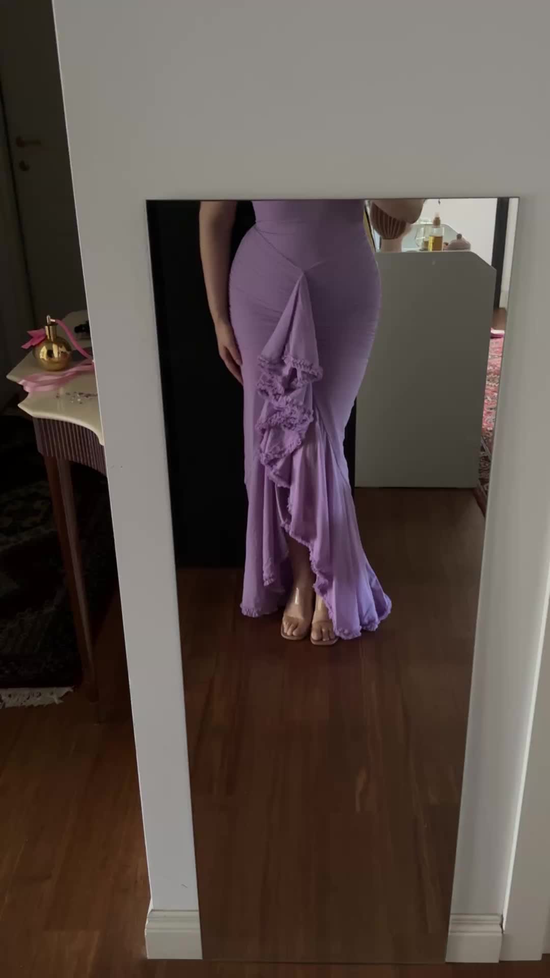 @Tonia