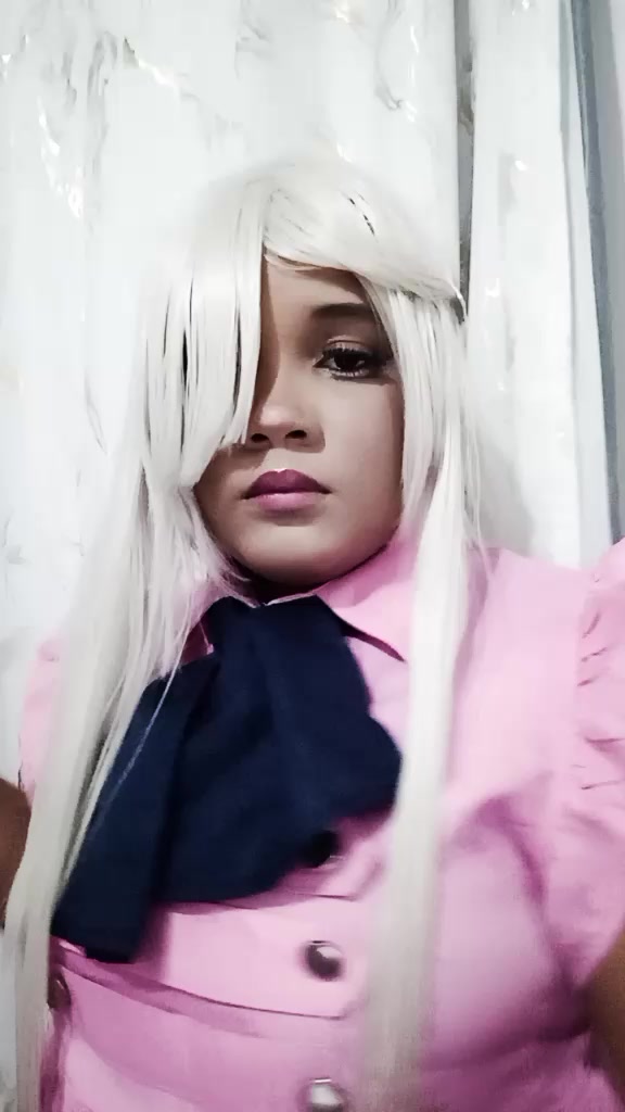 @-𝓛𝓪𝔂 ♡ 𝓣𝓪𝓷𝓳𝓲𝓻𝓸