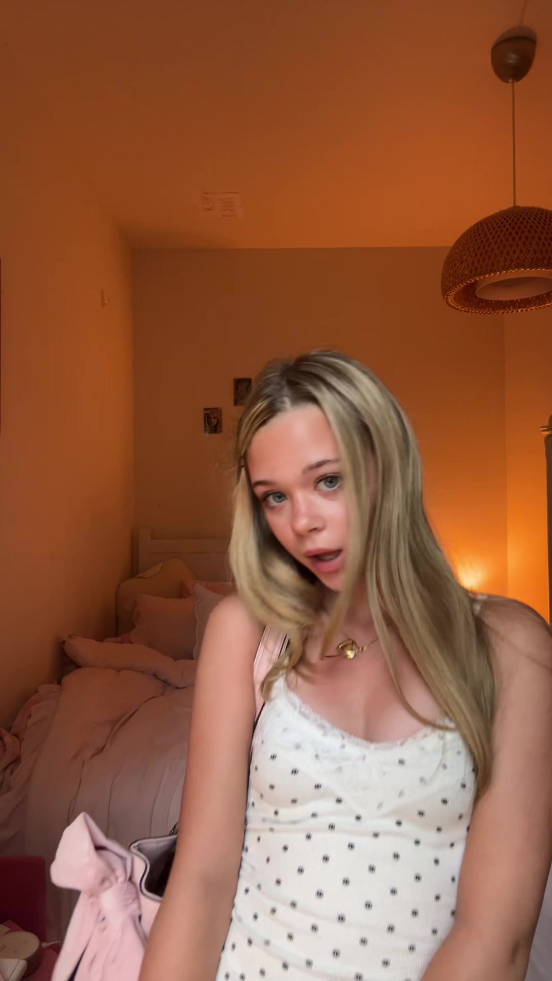 @𝓒𝓪𝓶𝓲🪽🧁🦢🩰