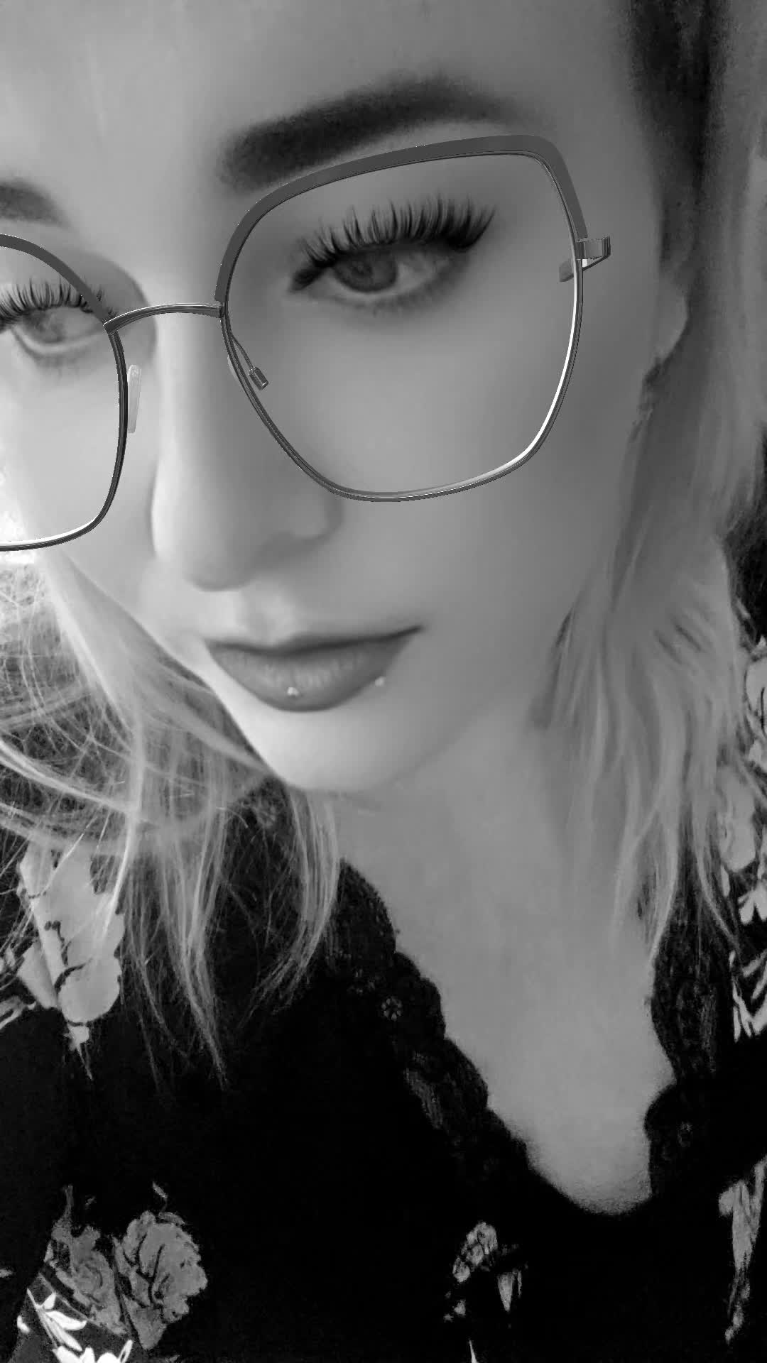 @˚ ༘💕⋆。Blondes♡Wunder ༘💕⋆。˚