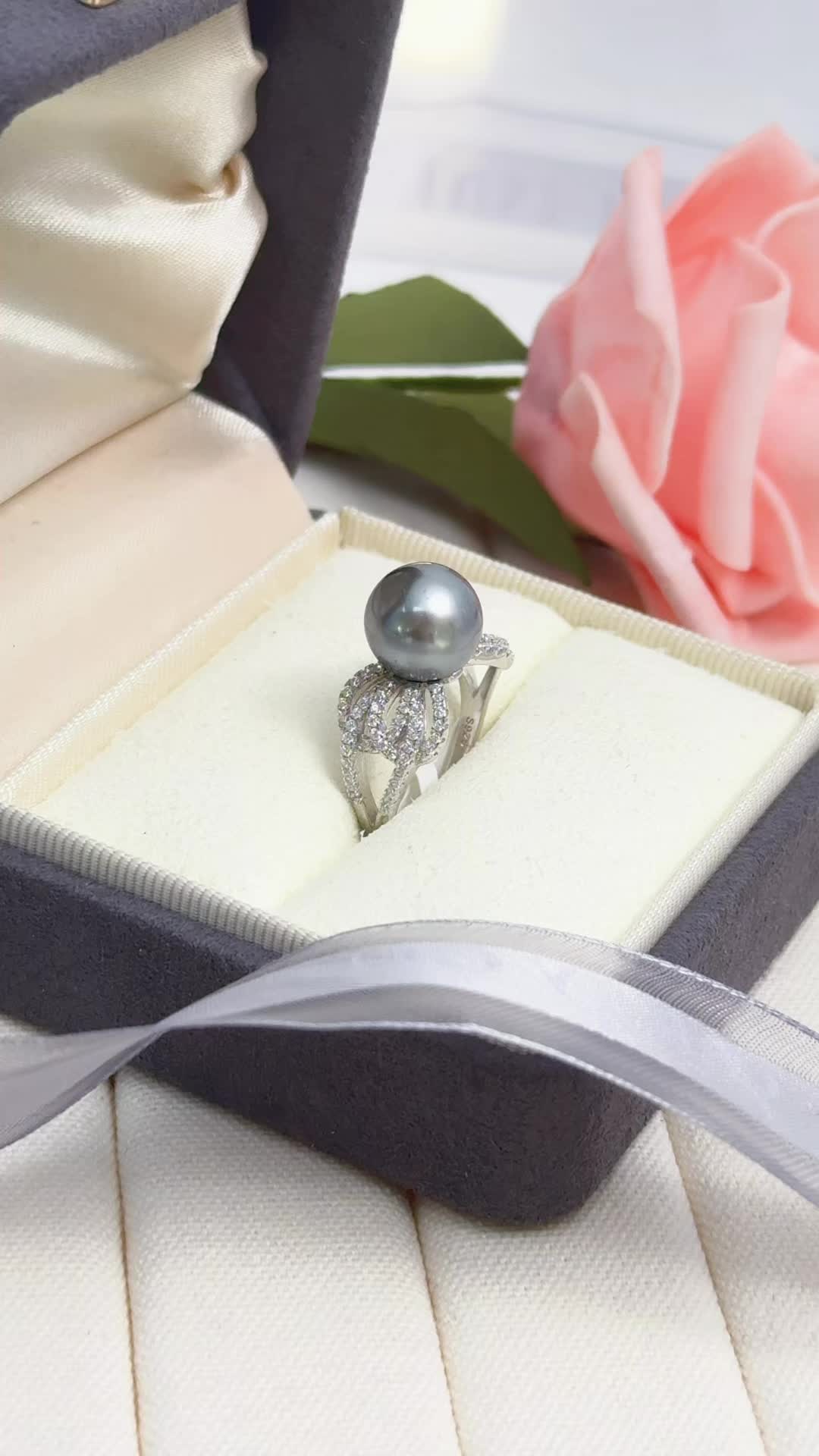 @Pearlury jewelry Rain