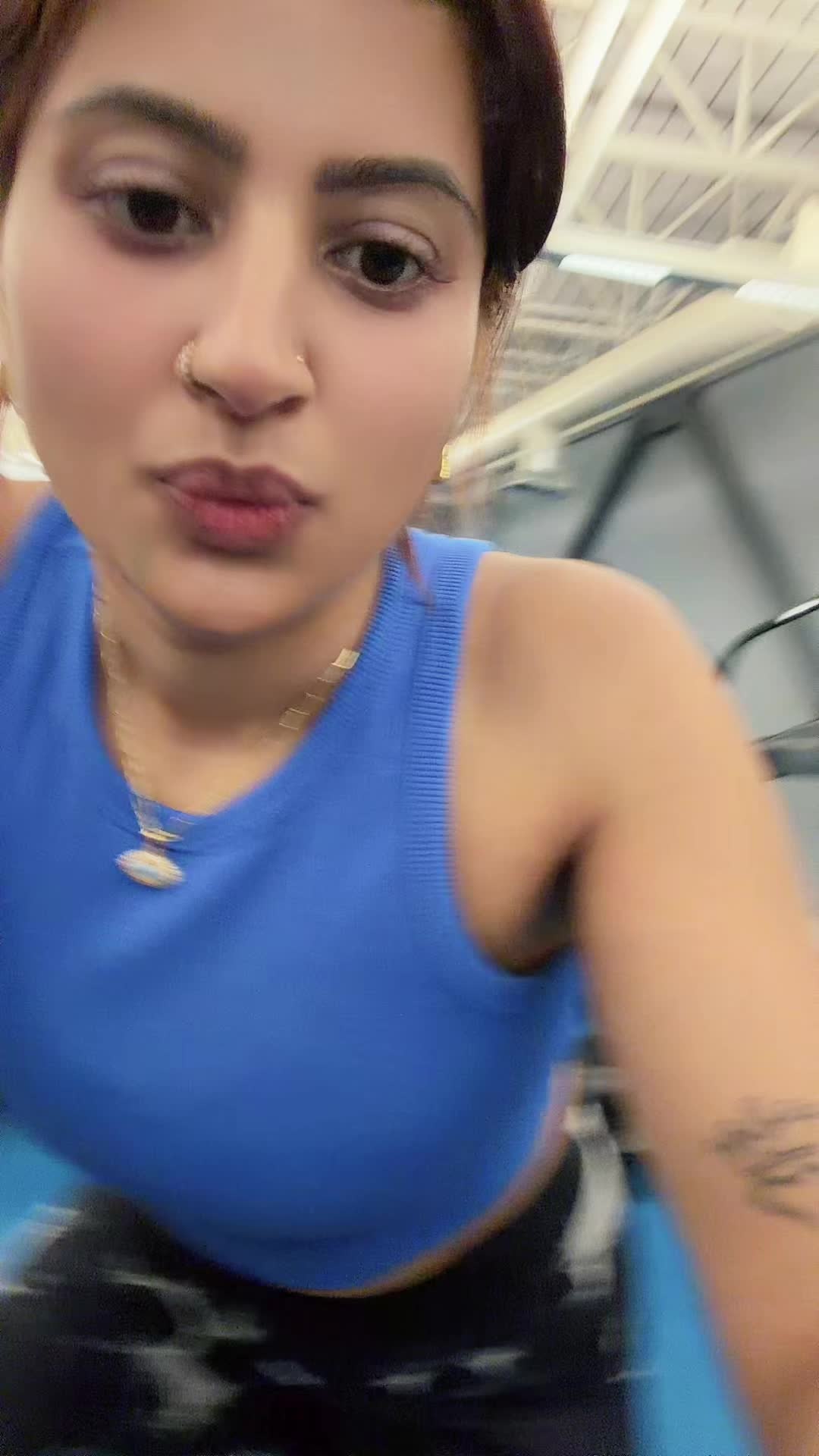 @पारू खरेल चौहान 🧿🕉️❤️🙏💪🫶