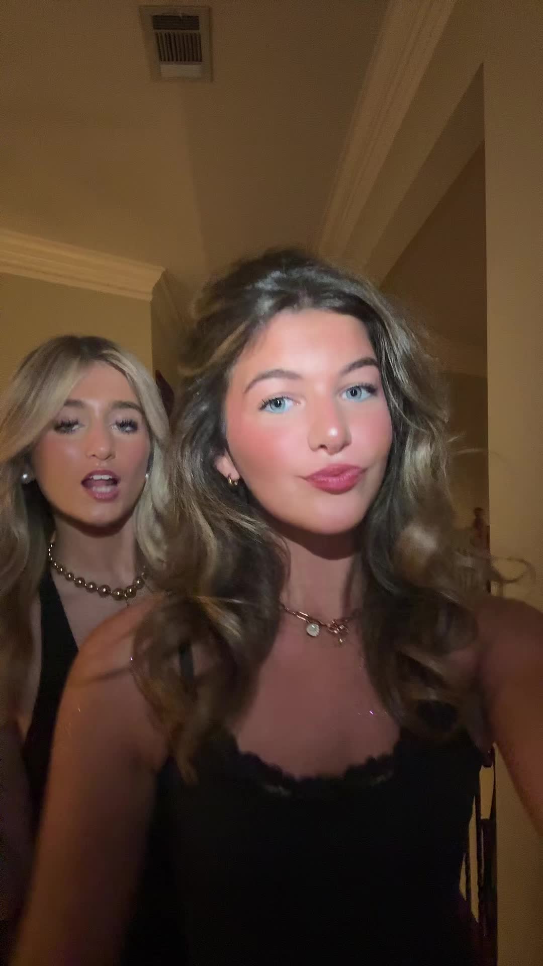 @khloe.compton