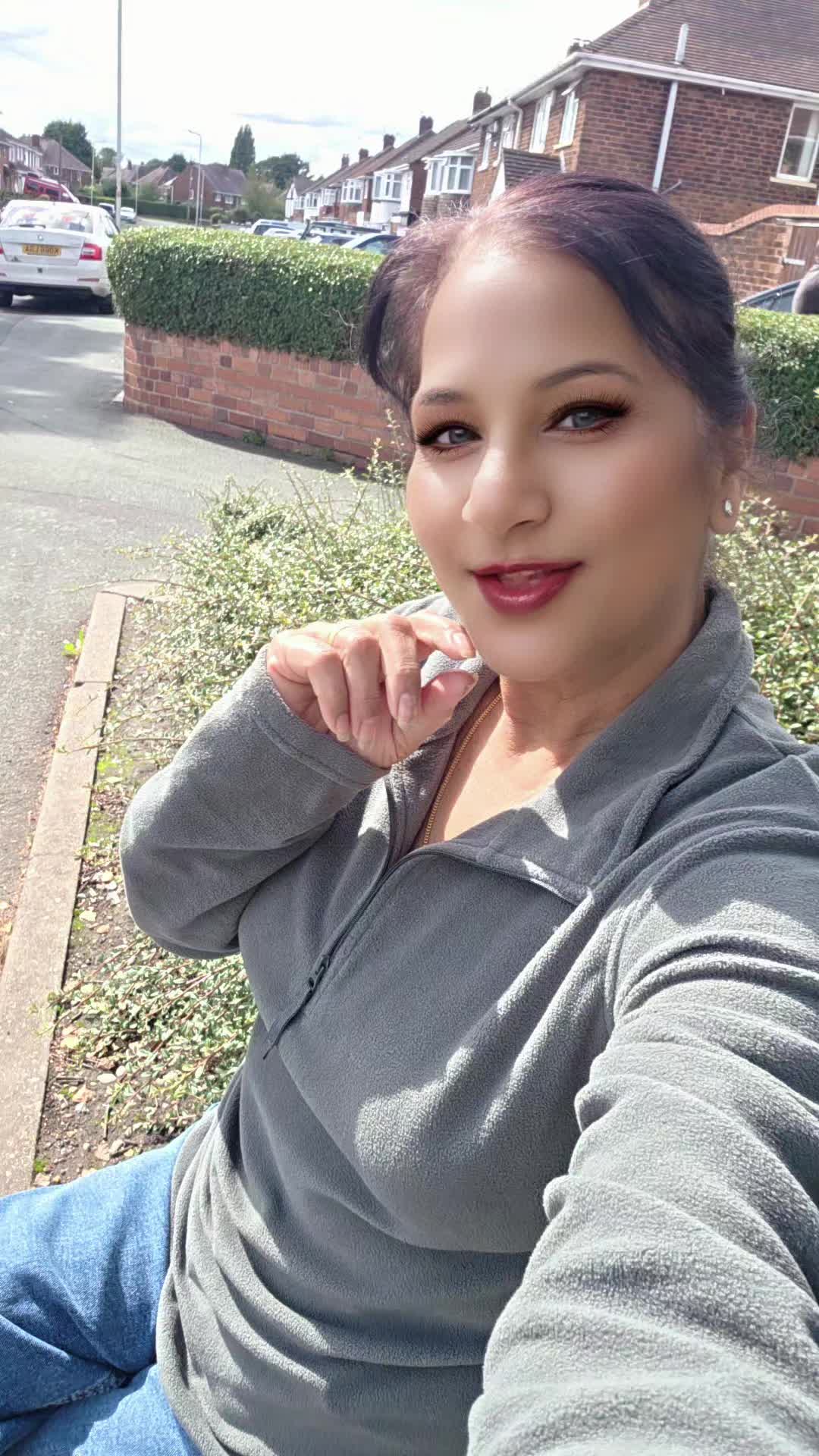 @❤️🧿Madhu Matharu🧿❤️