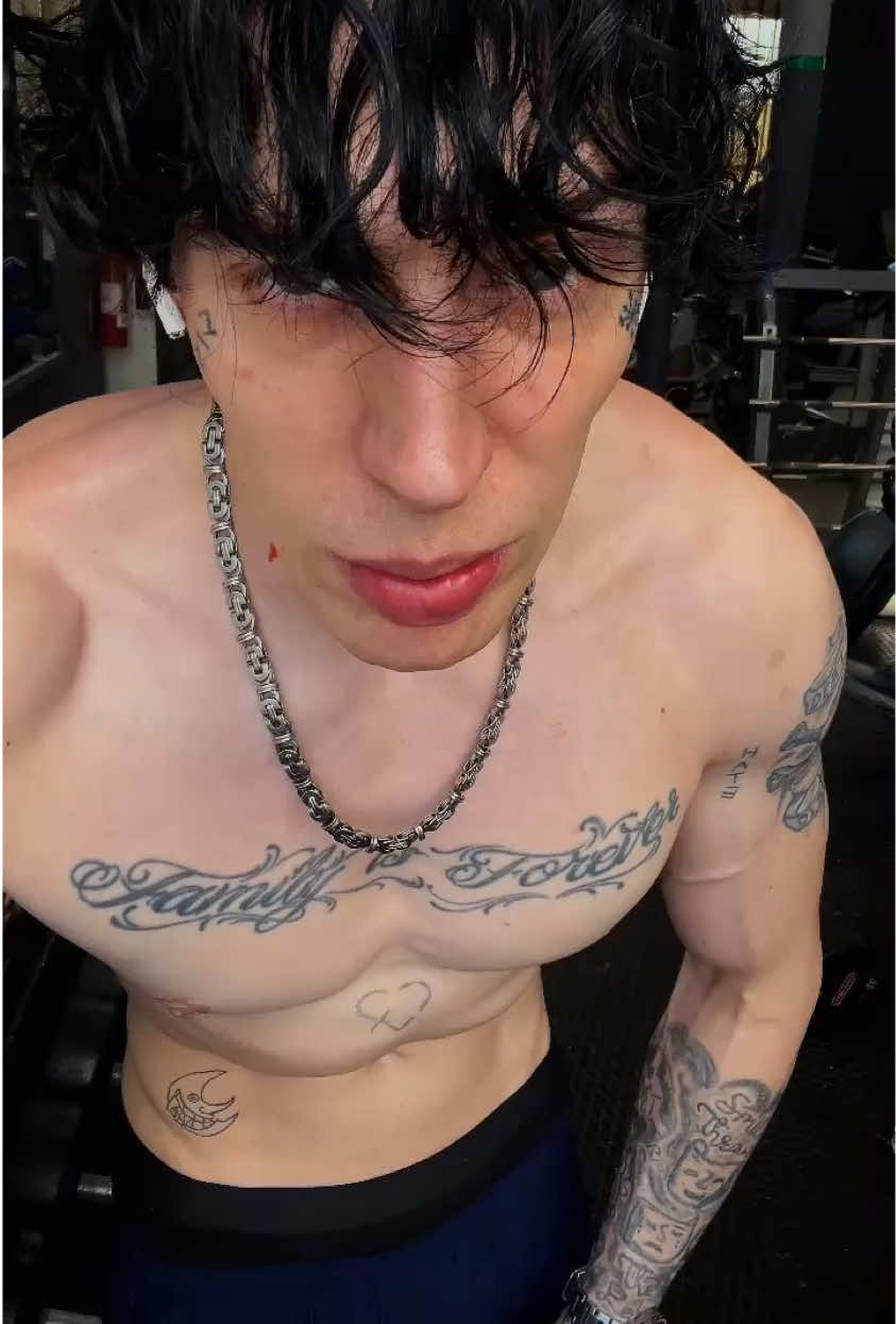 @Crashh