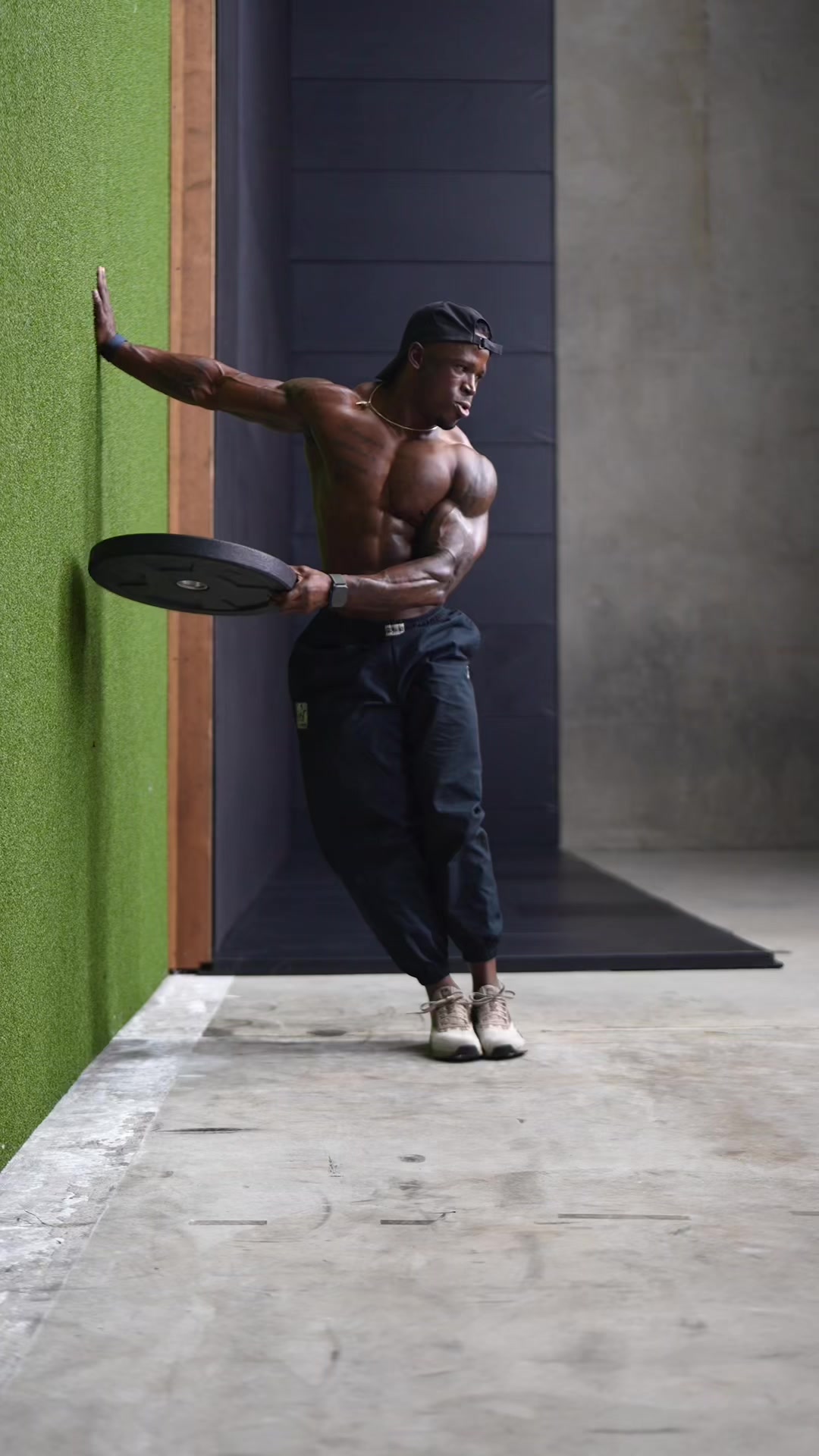 @Darien “That Ab Guy” Johnson