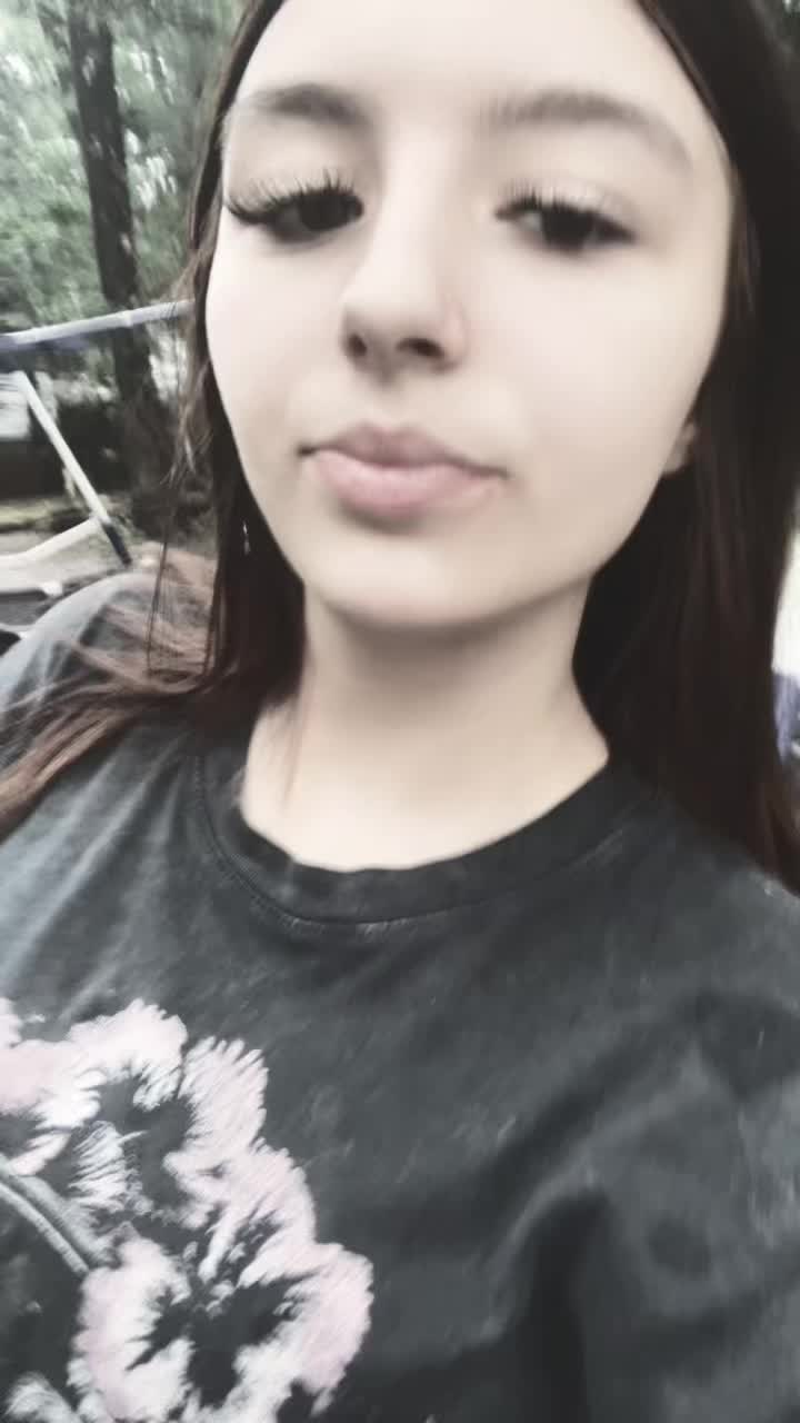 @Emilyyy18