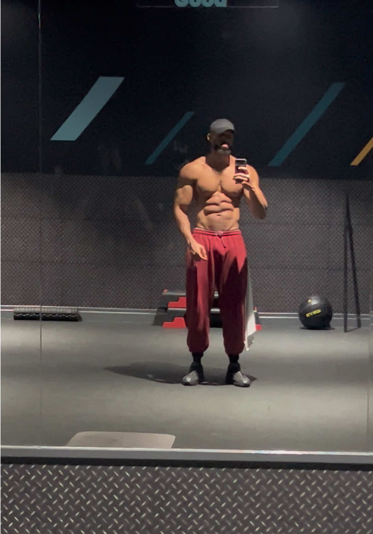 @HWRFITNESS