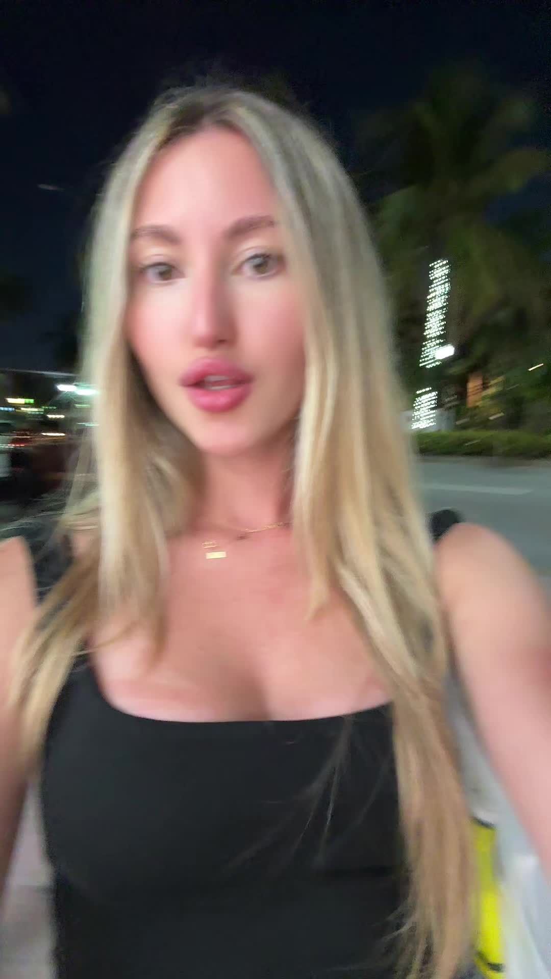 @M&eacute; 👑