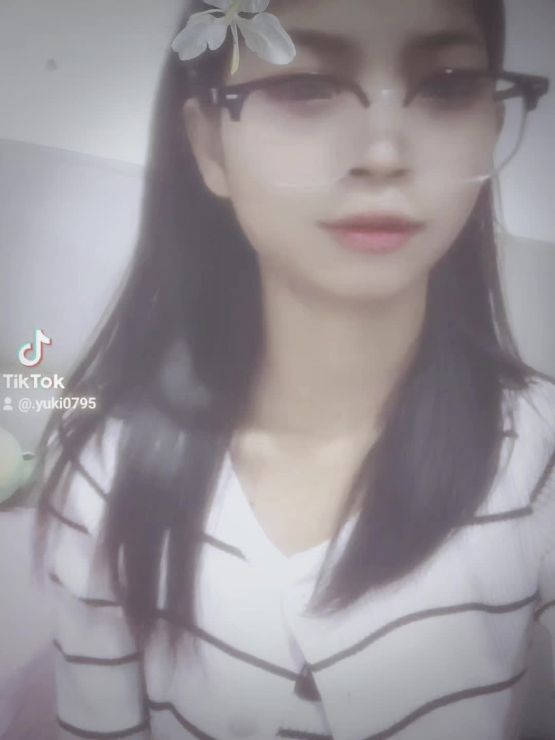 @🇨🇳 Yuki 🇲🇲