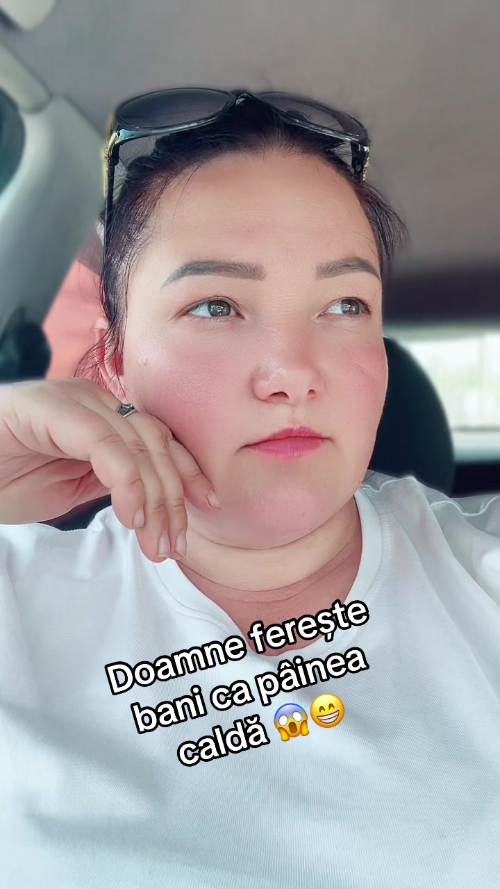 @Cristina Manea