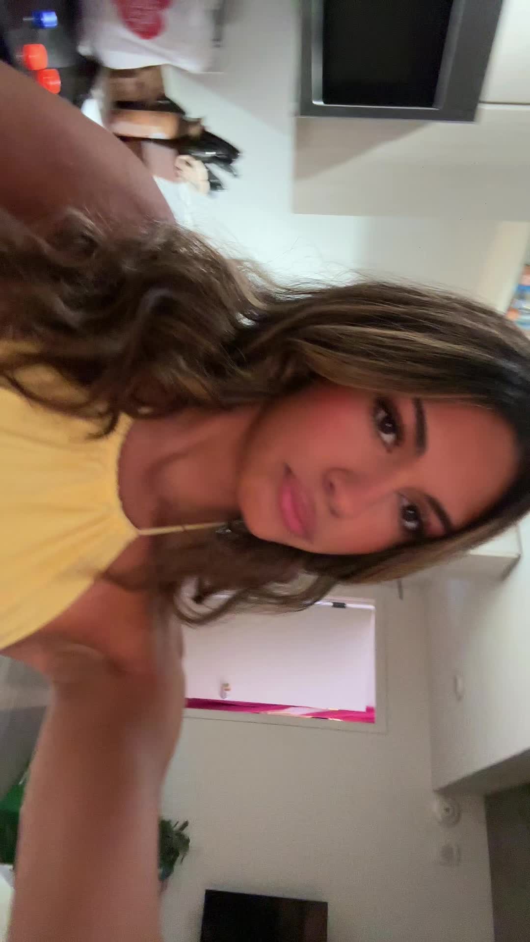 @ariana