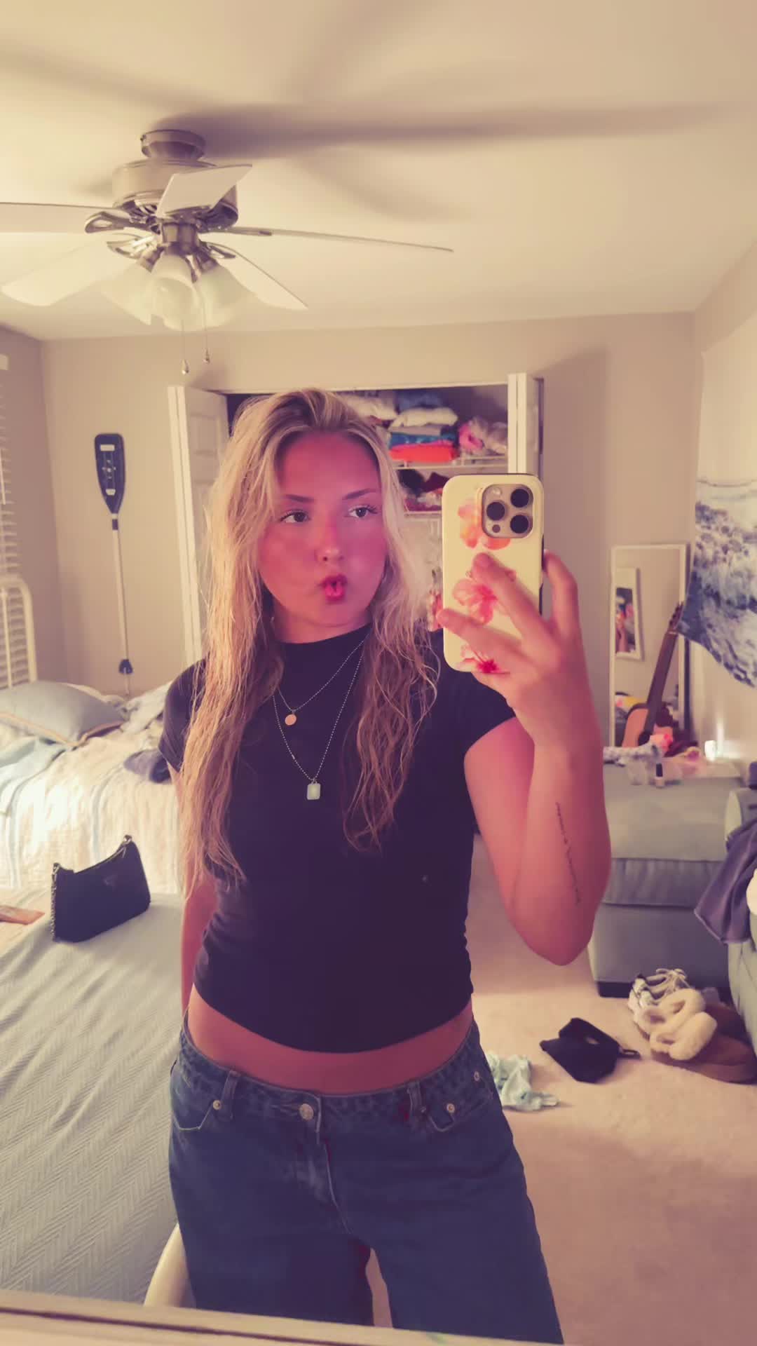 @Juliana😽