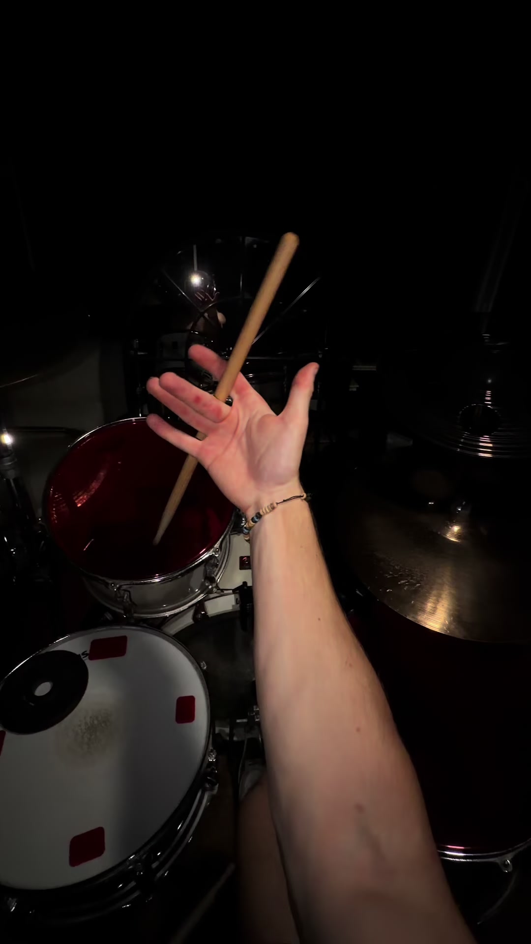 @axel.drum