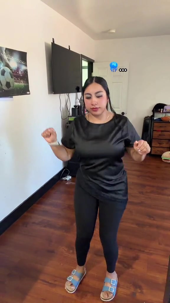 @lanay915