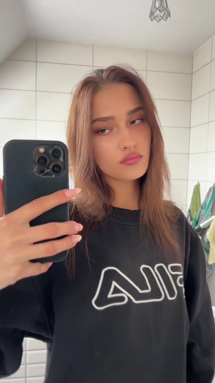 @️