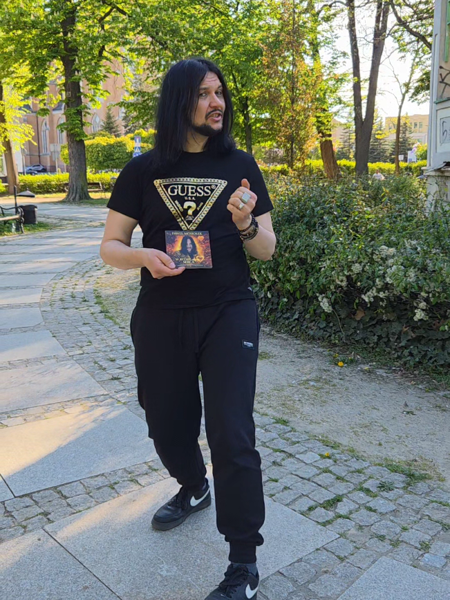 @Paweł Mosiołek