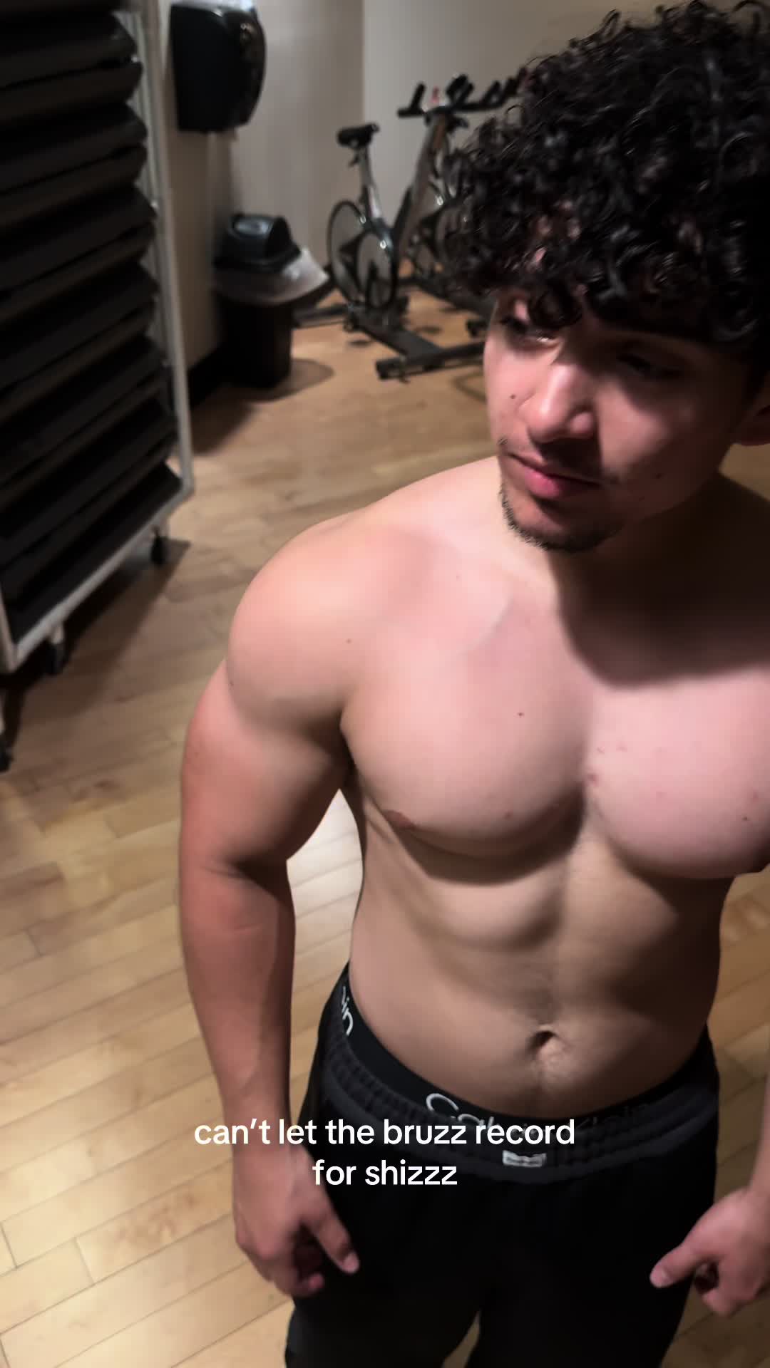 @jonnygoesgym