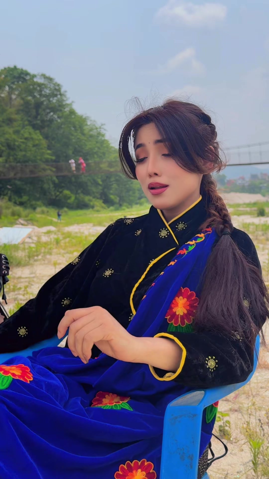 @Asmita🇳🇵jureliofficial