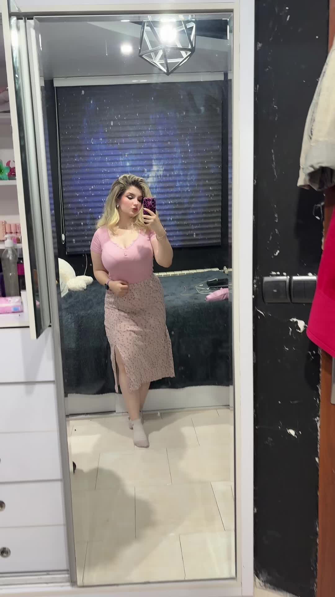 @Anahitaque