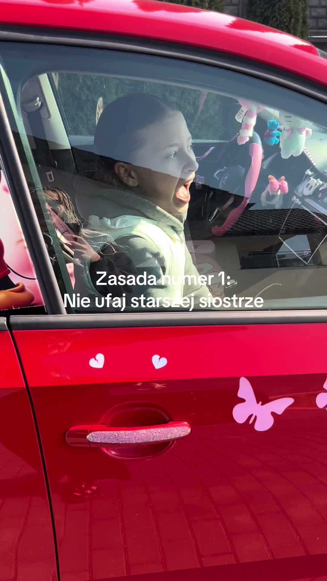 @Julitka