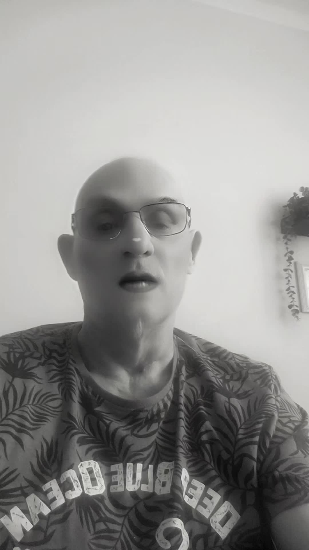 @jameszeuke905