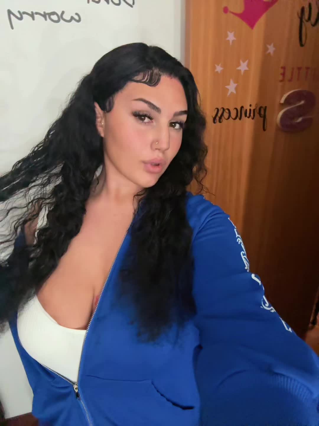 @Sara Arcuri