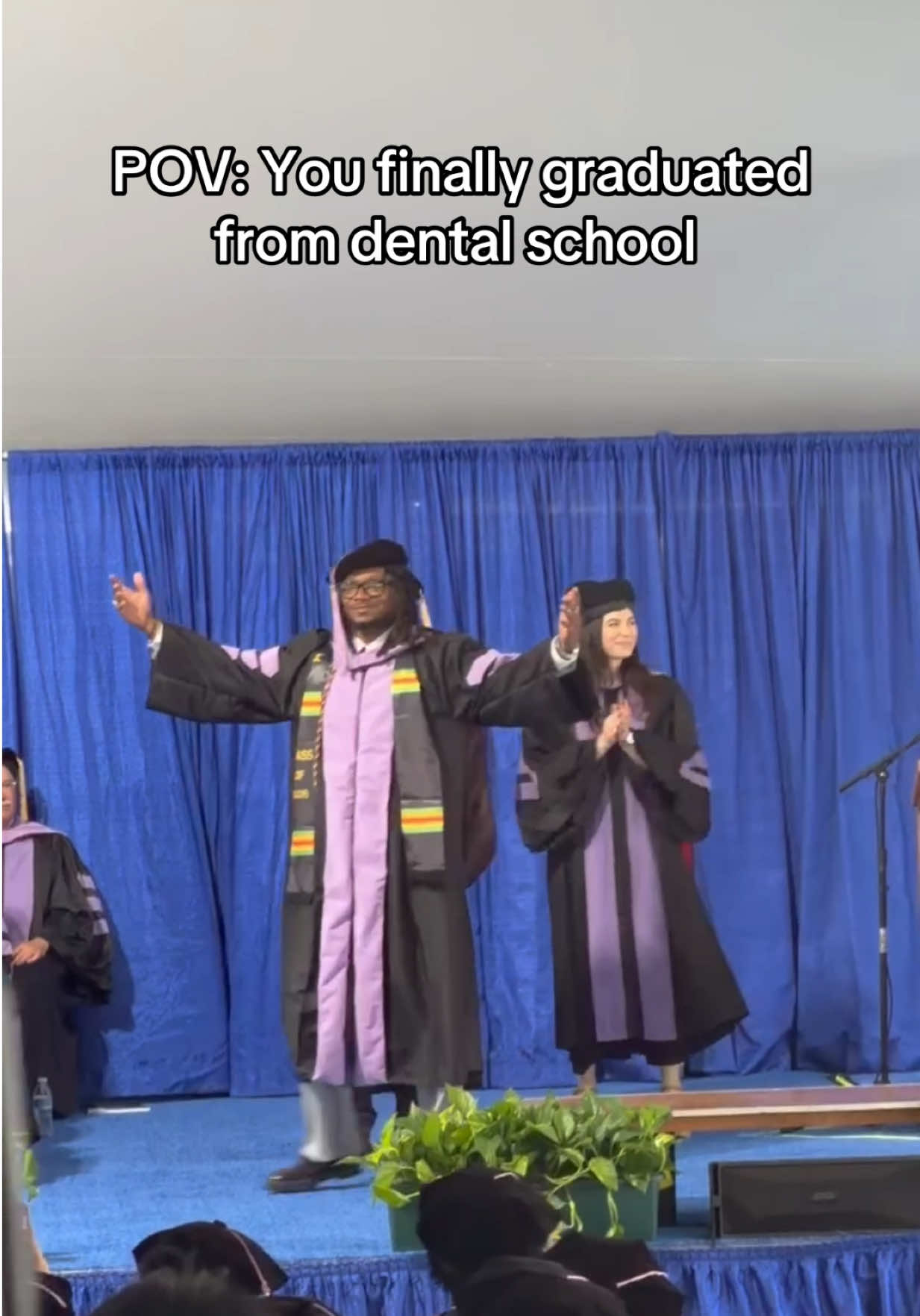 @Dr. J 🦷