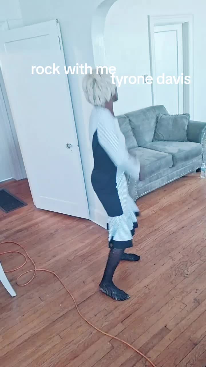 @Vivian Greene81