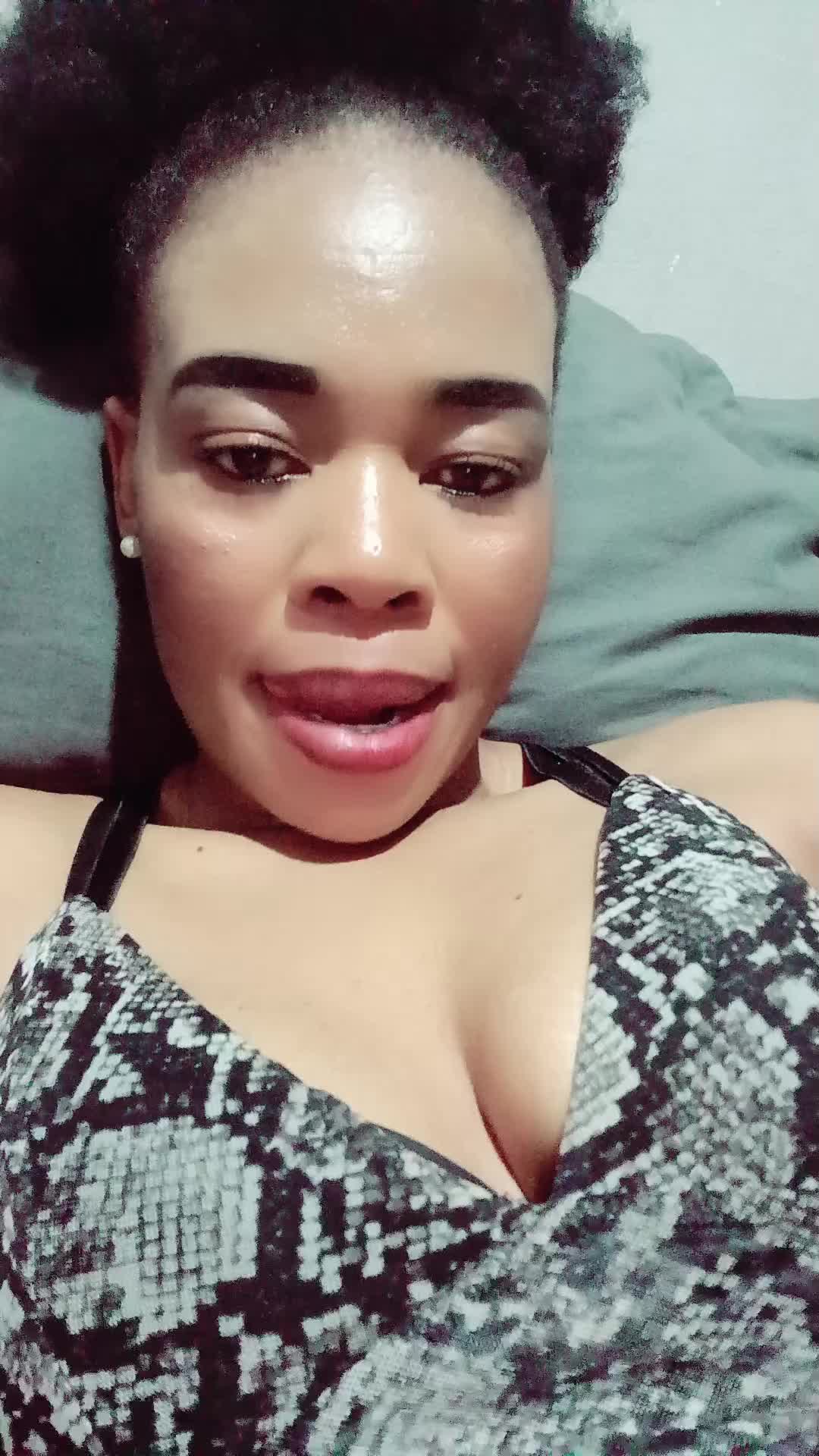 @mavetana