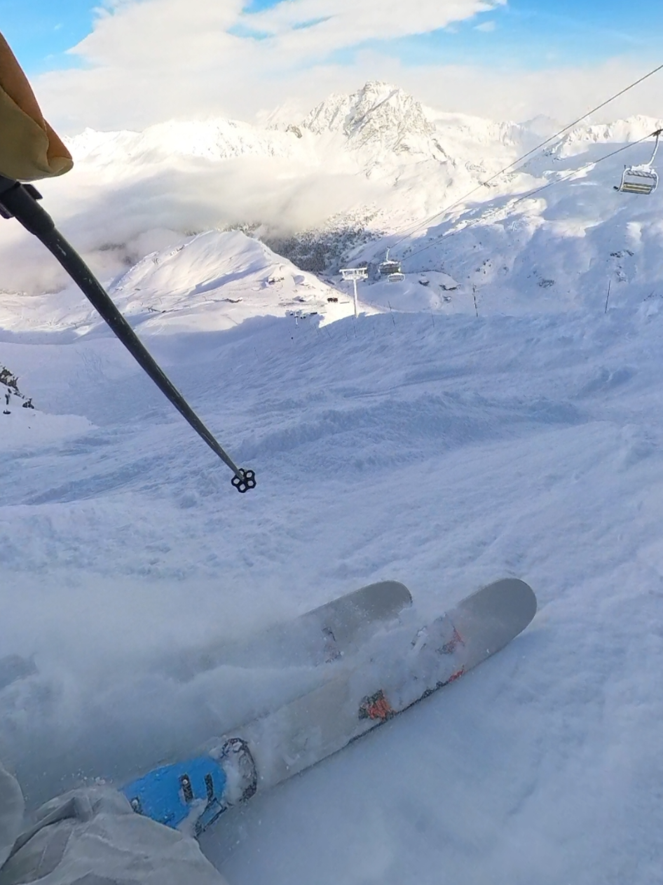 @cam_skis_pow