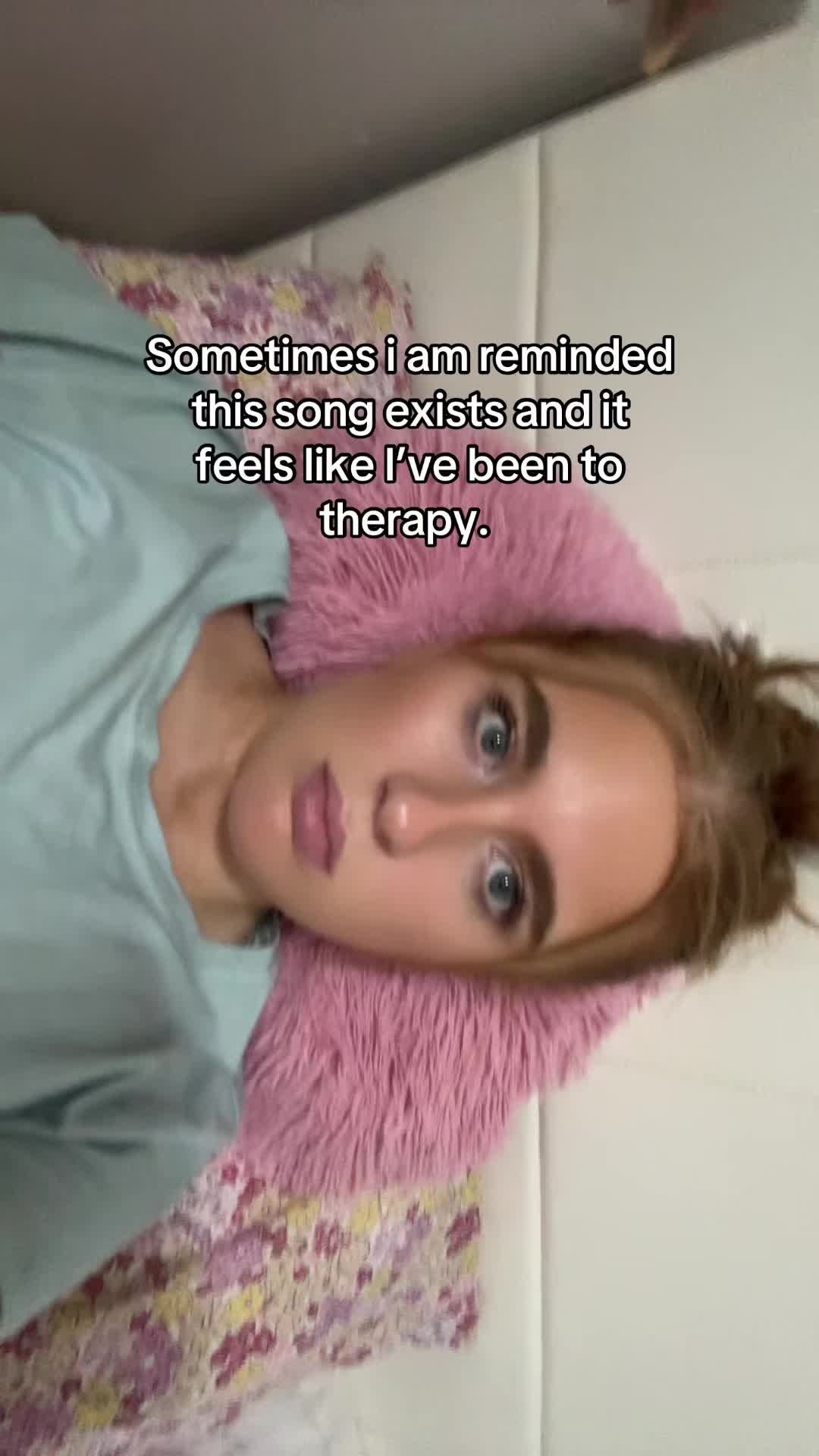 @Holls