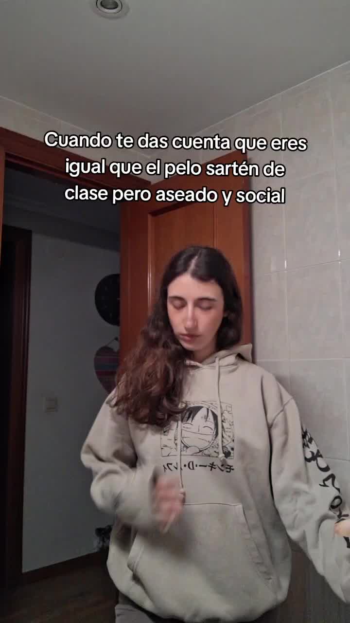 @Desirée 🦋