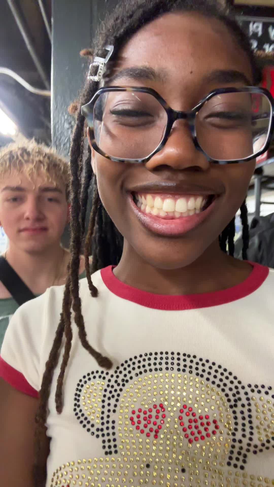 @Nat✌🏾