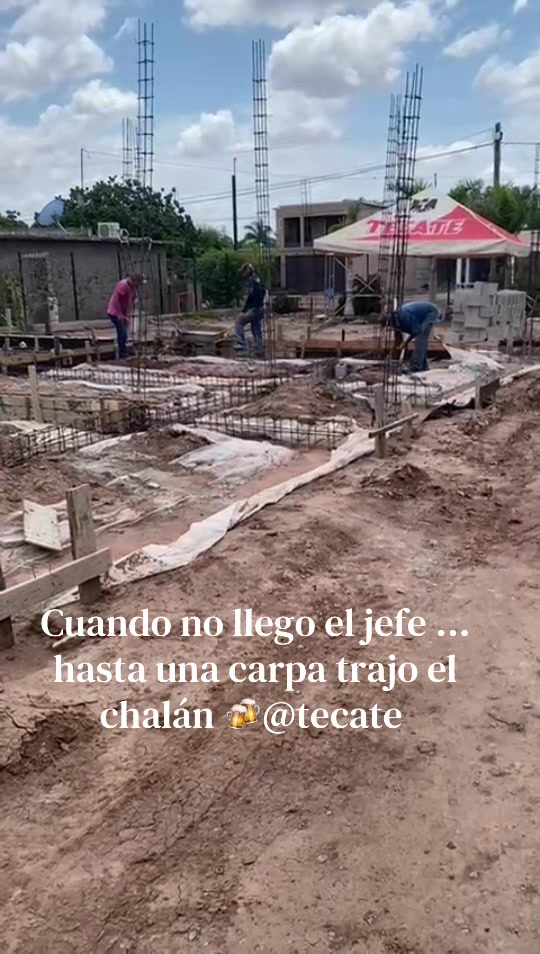 @Marielos