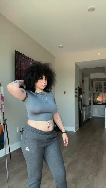 @Faddy🍇☔️🧘🏻&zwj;♀️