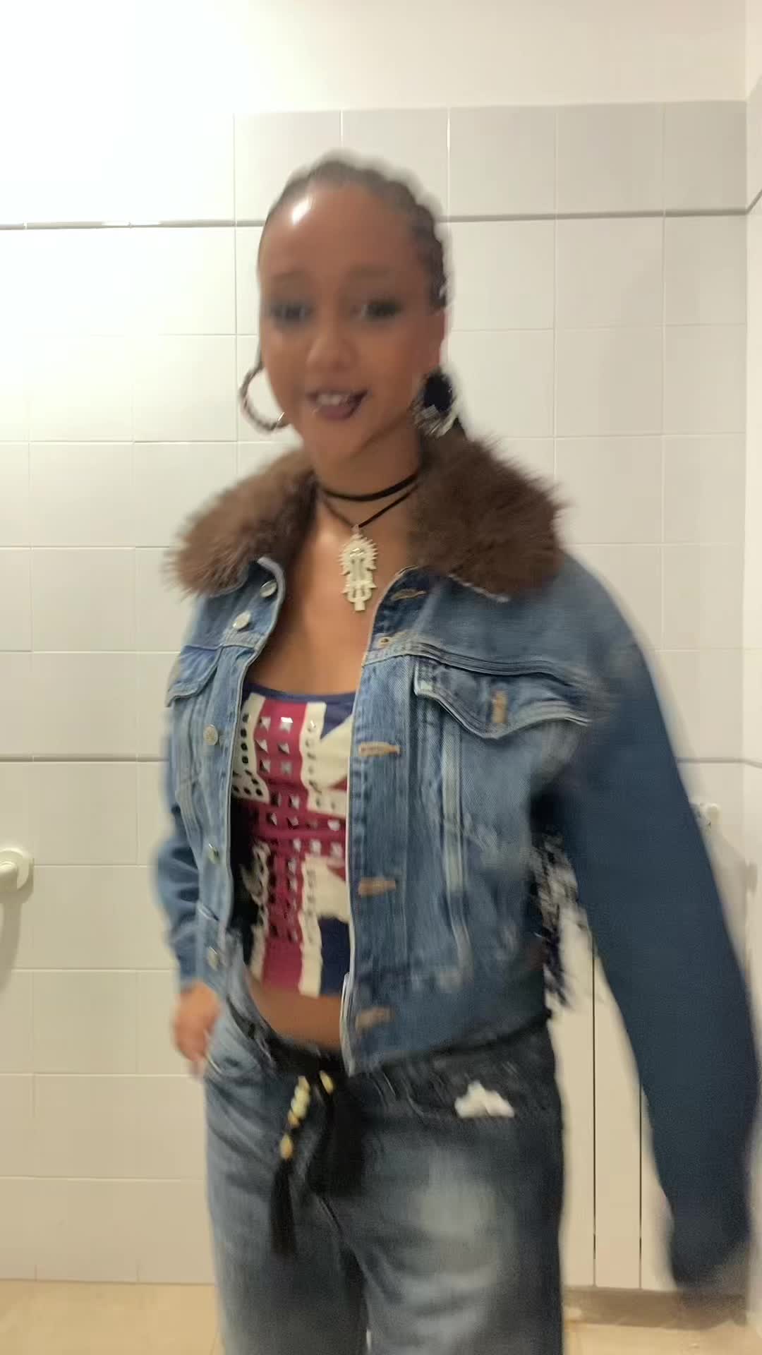 @In_daiana_jones
