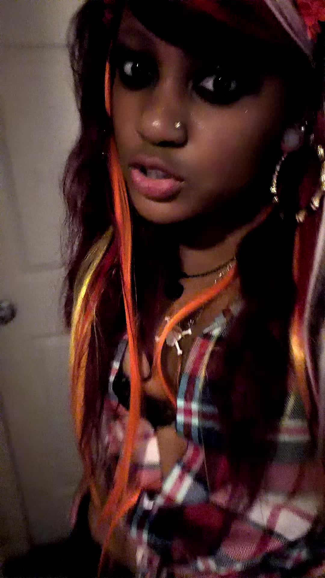 @infamyxfame