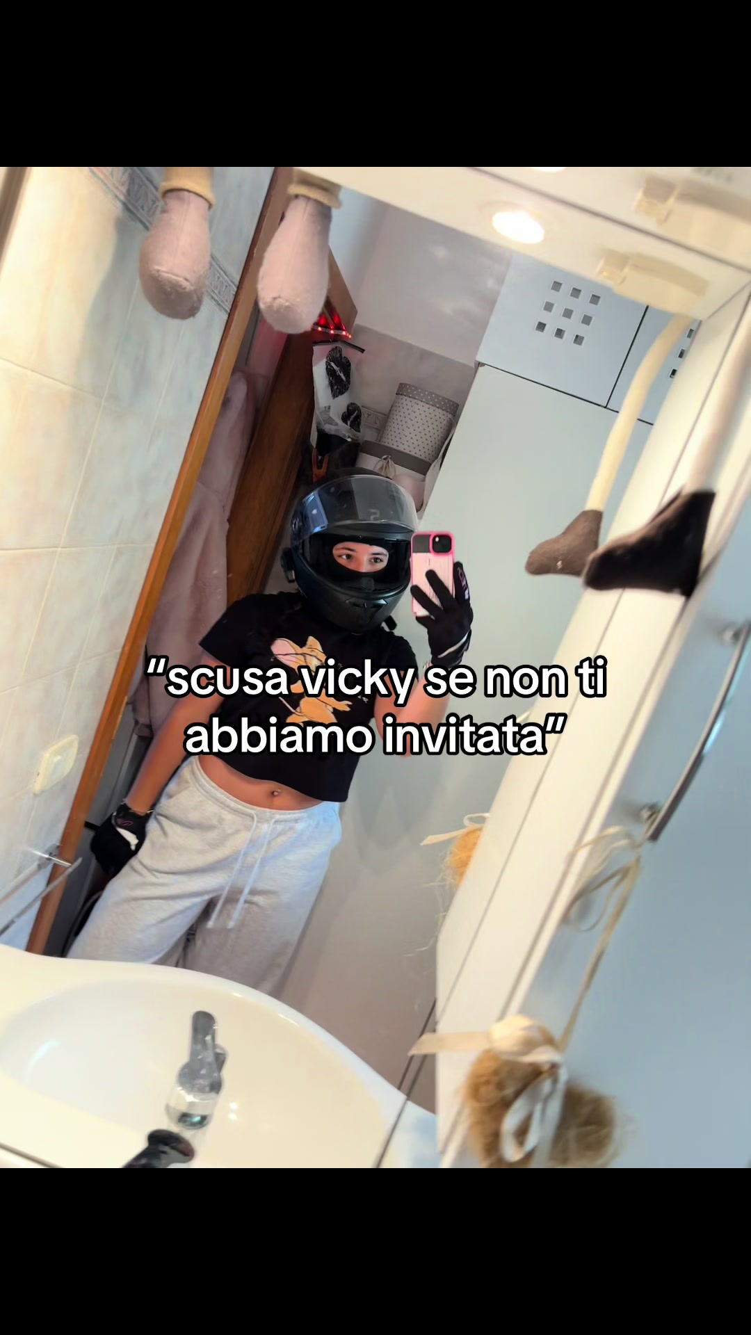 @𝒱𝒾𝒸𝓀𝓎🦭