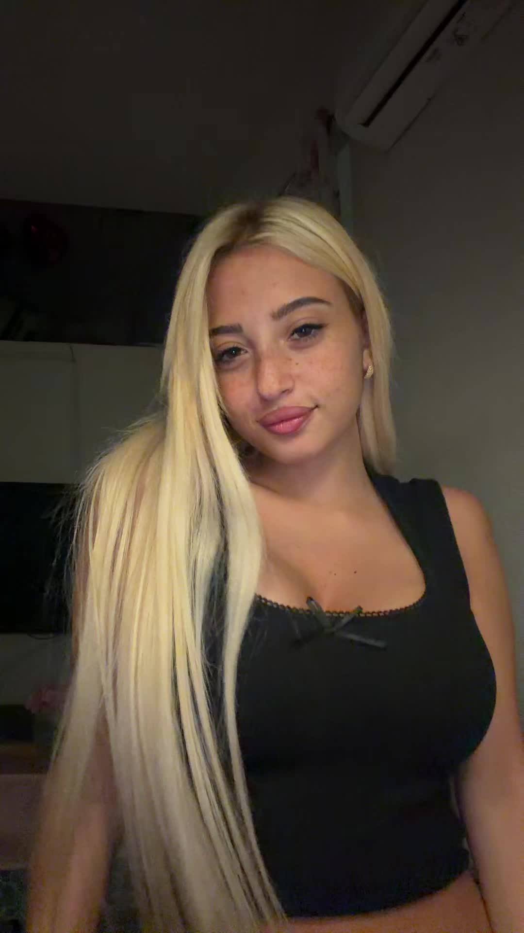 @𝑀