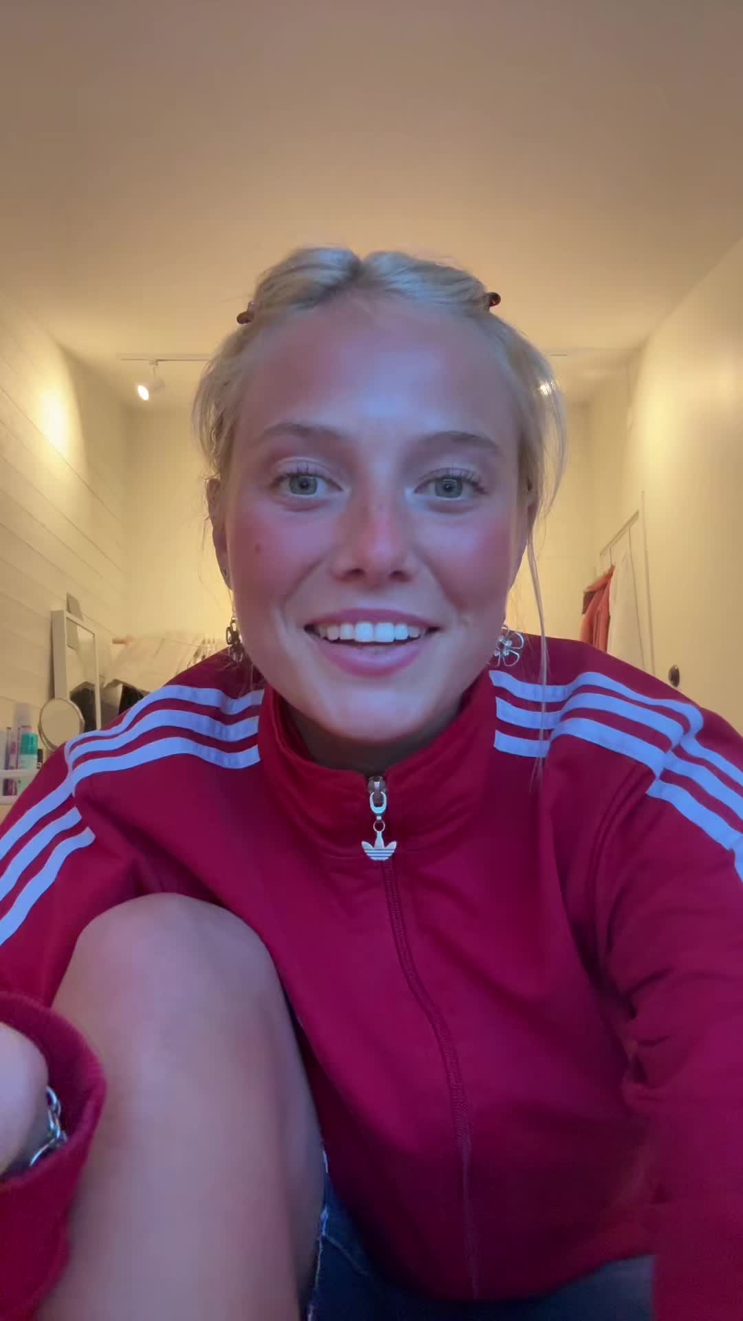 @Almisen