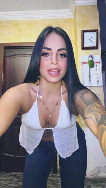 @AM👸🏻