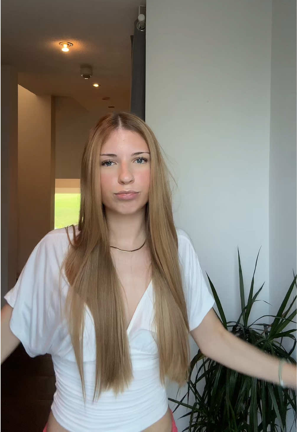 @laura