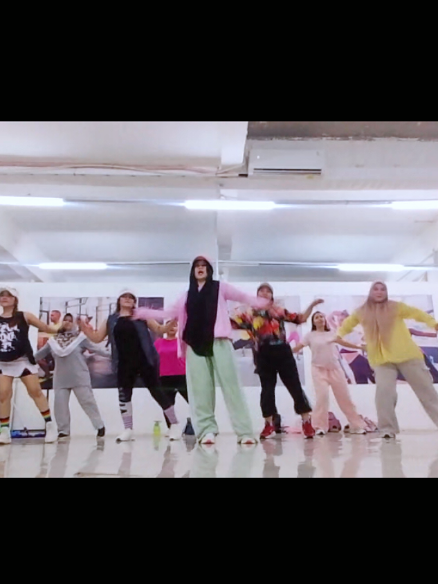 @Nisa Zumba